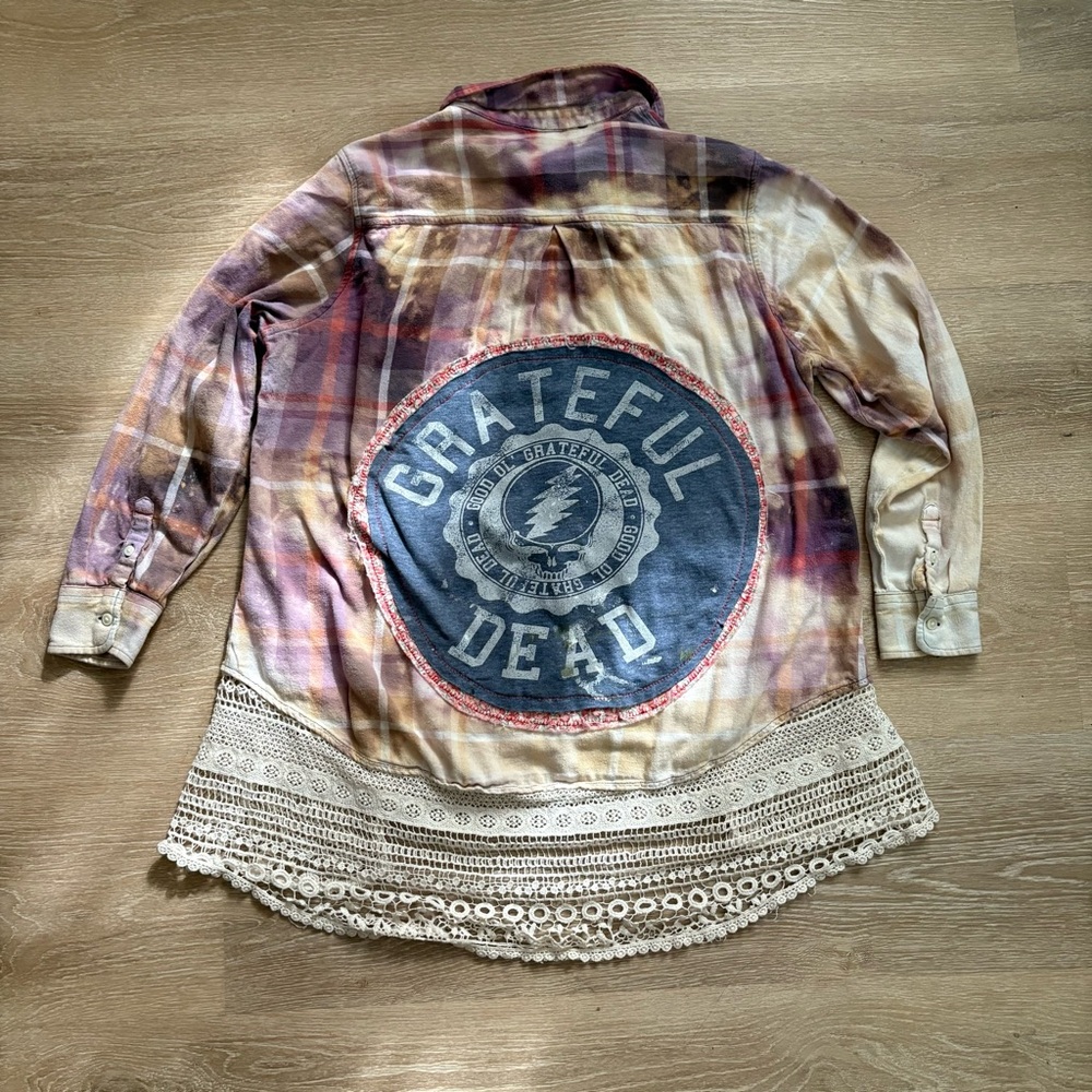 Grateful Dead Upcycled Bleach Distressed Flannel with Crochet Hem - Picture 13 of 15